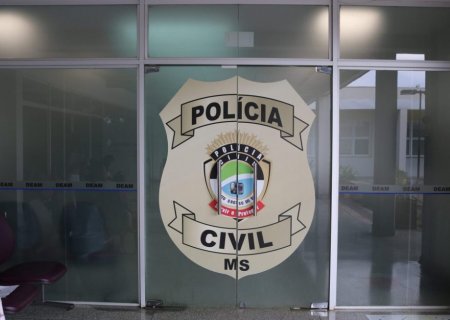 Polícia Civil prende homem por cárcere privado e resgata mulher e filhos