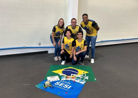 Equipe do Sesi MS fica em terceiro lugar em torneio regional de robótica nos EUA