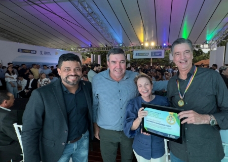 Deputado Dagoberto Nogueira é homenageado na Expogrande por sua atuação em defesa do agronegócio