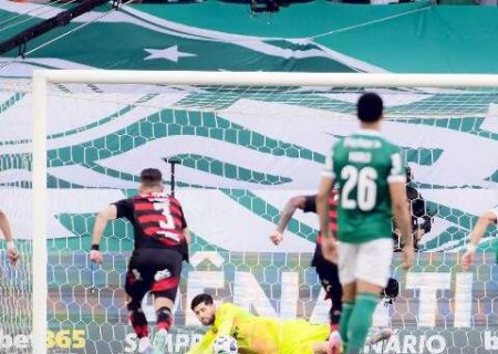 Palmeiras perde p&ecirc;nalti e Flamengo vence no Allianz Parque