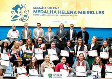 Aprovado projeto de Lei do deputado Caravina que cria o Dia Estadual da Mulher Música-Instrumentista