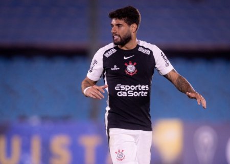 Corinthians vence cl&aacute;ssico contra Santos com gol validado pelo VAR