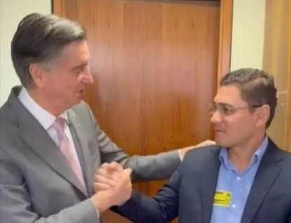 Dagoberto garante R$ 500 mil em recursos para Angélica