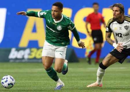 Palmeiras vence a primeira no Allianz pelo Brasileir&atilde;o com triunfo emocionante