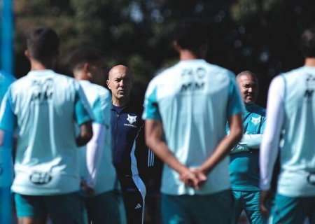 Com briga pela ponta, 5 partidas completam a rodada do Brasileir&atilde;o neste domingo
