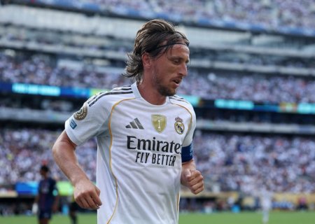 Modric se despede do Real Madrid em vexame diante do PSG