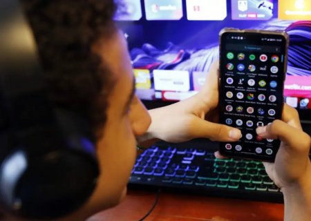 Especialistas alertam que crianças não podem ser "produto" das redes