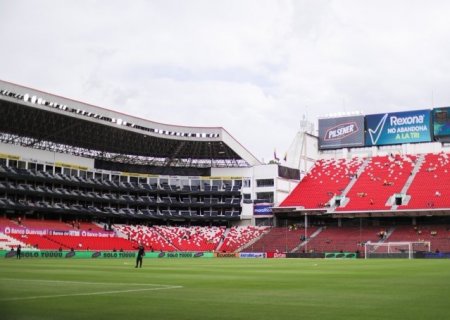 LDU x Botafogo: onde assistir ao vivo, horário e escalações