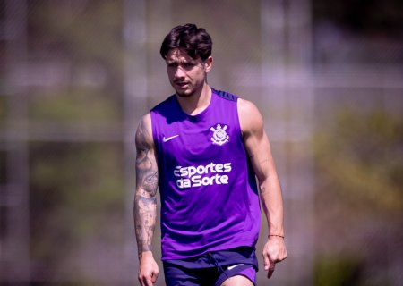 Corinthians espera evolução de Garro na Data Fifa, e meia pode voltar em clássico contra o Santos