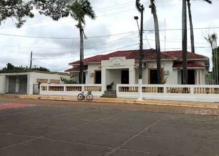 Ex-prefeito de Nioaque e 9 funcion&aacute;rios s&atilde;o condenados por nepotismo