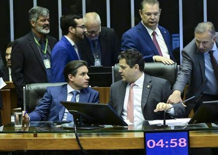 Congresso derruba vetos de Lula e flexibiliza regras do licenciamento ambiental