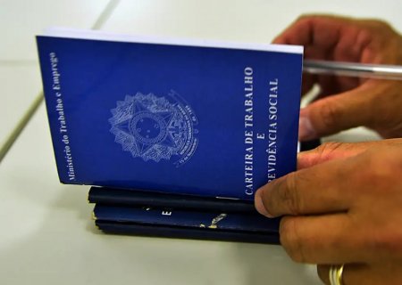 Licen&ccedil;a-paternidade ser&aacute; ampliada gradualmente e chegar&aacute; a 20 dias at&eacute; 2029