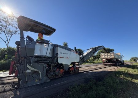 Obras na BR-163 causam desvios em diversos trechos nesta quarta-feira