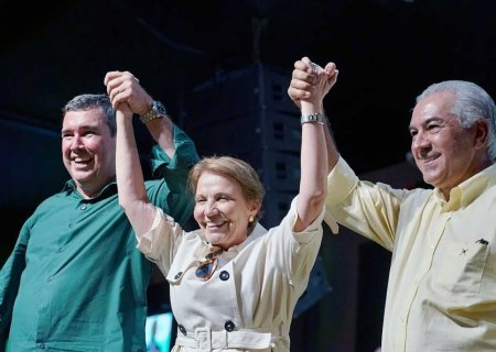 Mesmo com neutralidade nacional, Riedel vai apoiar Flávio Bolsonaro a presidente